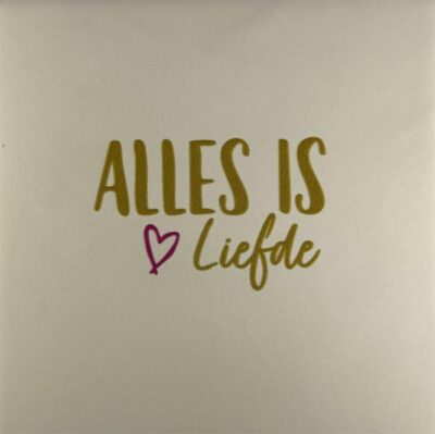 Tegeltje – alles is liefde creme/goud